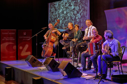 Faschings Kuchlradio mit Mandana Nikou